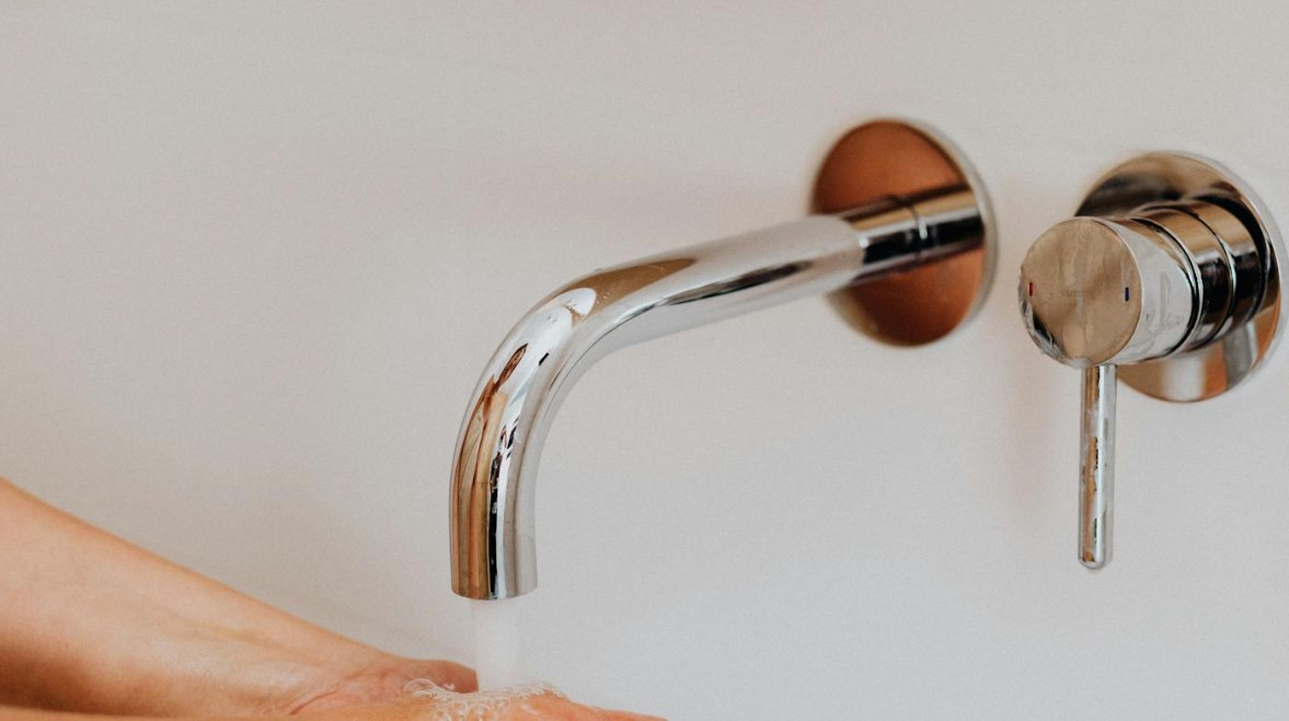 Battery Life and Power Source Study: Energy Efficiency in Commercial Toilet Faucets