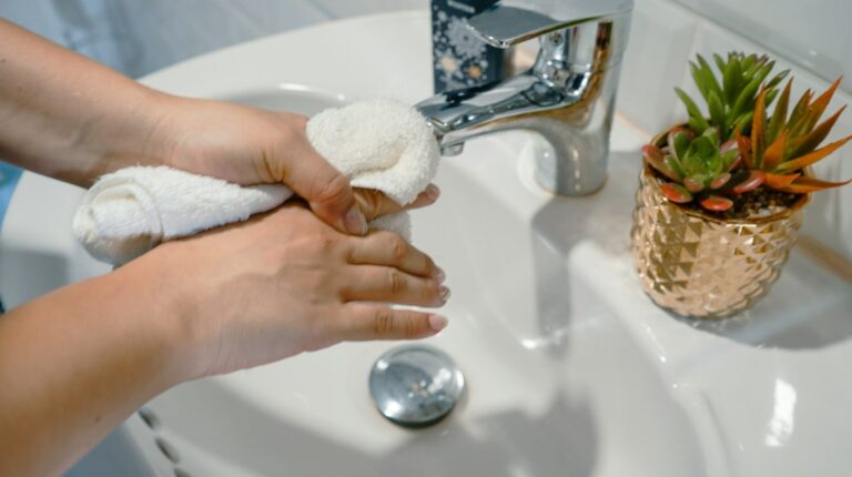 Read more about the article Noise, Flow, and Comfort Analyses for Faucet Systems in Public Restrooms